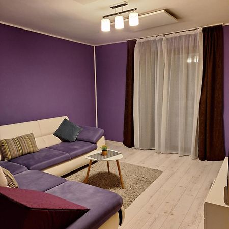 Coral Apartment Тыргу-Муреш Экстерьер фото